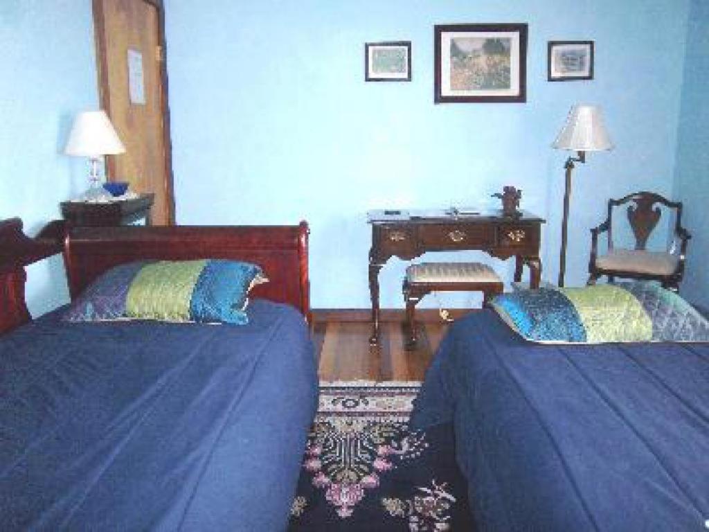Coppertoppe Inn & Retreat Center Hebron Zimmer foto